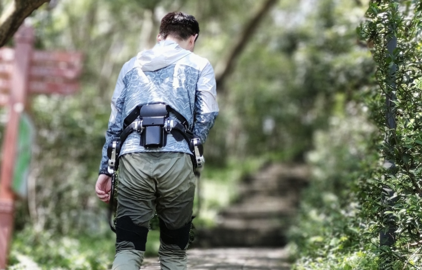 外骨骼机器人火爆多家景区,相关上市公司股价大涨超七成