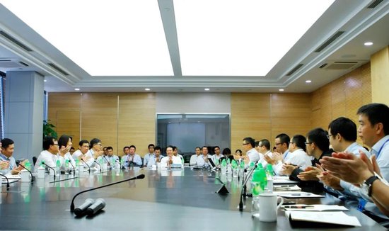 美的方洪波谈汰换员工:企业只有不断优化才能向前