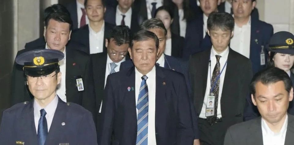 日元涨，债息升，减税梦碎！石破茂赌上政权？ 美日USDJPY走势