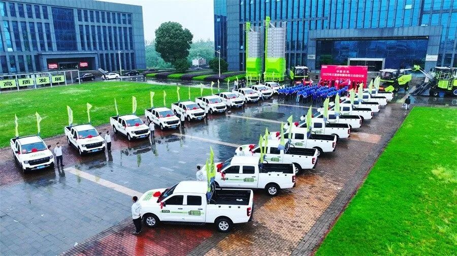 中联重科2025年三夏服务全面升级：以科技与协同之力护航夏粮丰收