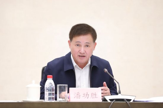 央行:加力支持科技创新、提振消费、民营小微、稳定外贸等重点领域