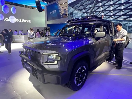 离职买车再返岗？销量不理想，深蓝CEO开启