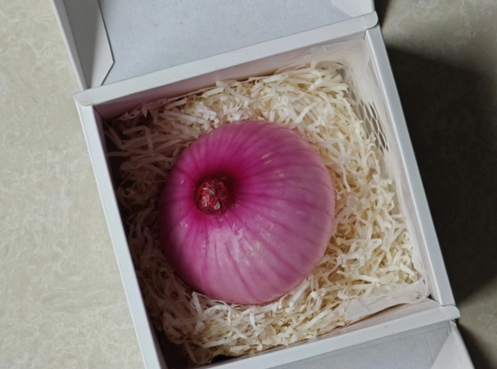 送洋葱、买车可离职……销量连年未达标，深蓝汽车的焦虑藏不住了