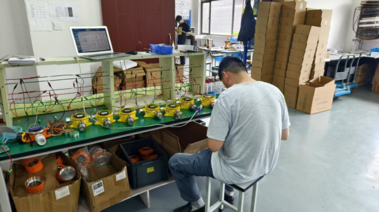 重生的TA | 关税博弈里的检测厂，如何造出石化业的“香饽饽”？