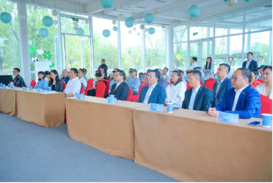 椿萱茂健康服务中心入驻远洋蔚蓝海岸,共建全龄段健康生活新范本