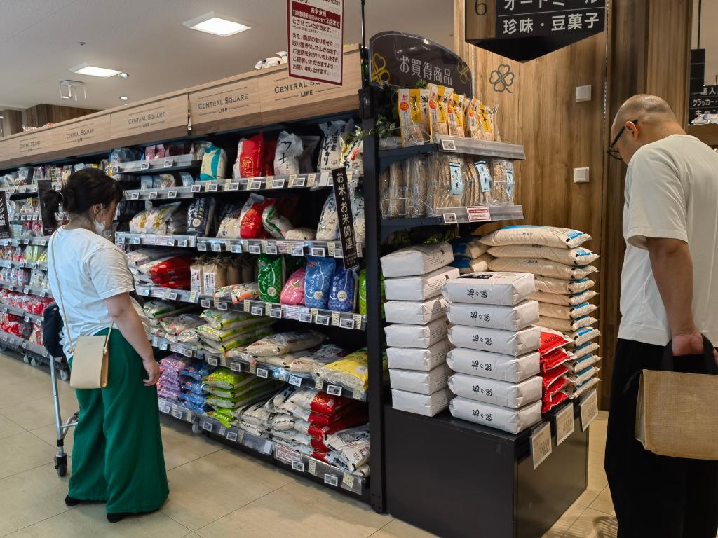 日本投放储备 能否把“天价米”打下来?