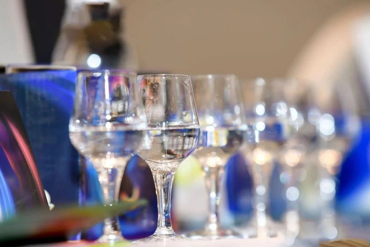 白酒千元价位还要不要守?