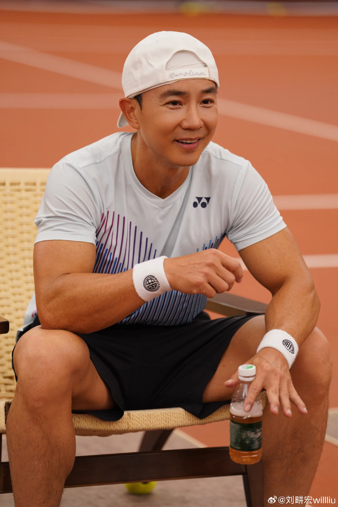 刘畊宏工作室回应“被曝借700万台币不还”:系为朋友担保,非实际借款人,已代还