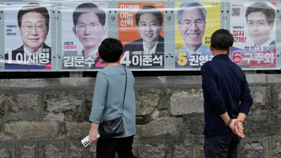 韩国今日选举新总统 当选者面临医治国家创伤、促进经济增长任务