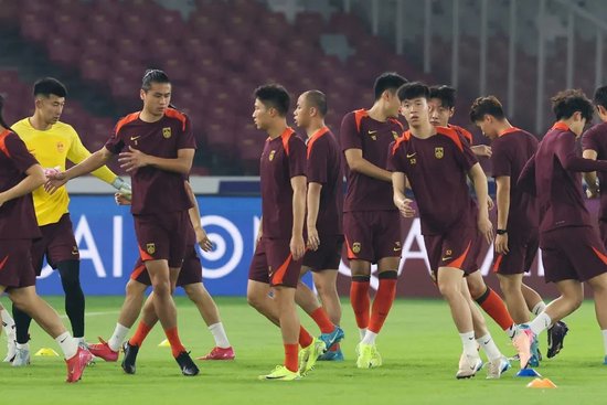 今晚，国足迎来生死战！