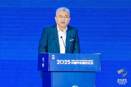 奔驰销售公司总裁段建军:对汽车制造充满敬畏,量产前均有“地狱级”安全测试