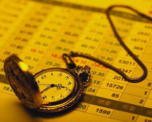 如何规划大额投资方向？八十万投资有哪些选择和风险？