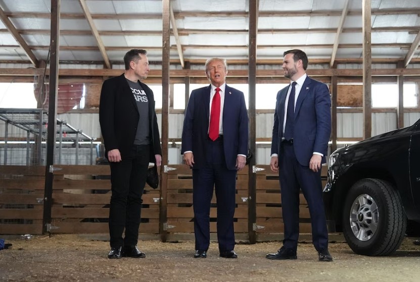 美媒:“口水仗”爆发当日,特朗普曾指示万斯“低调回应”