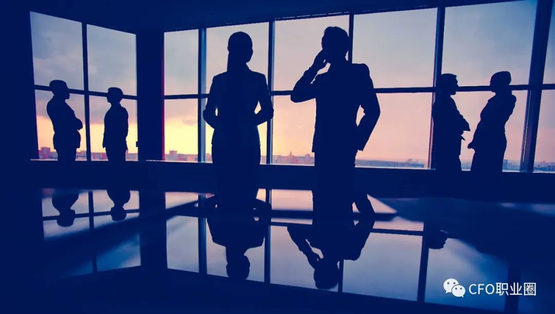 围观！新希望年薪130万的资深CFO跳槽