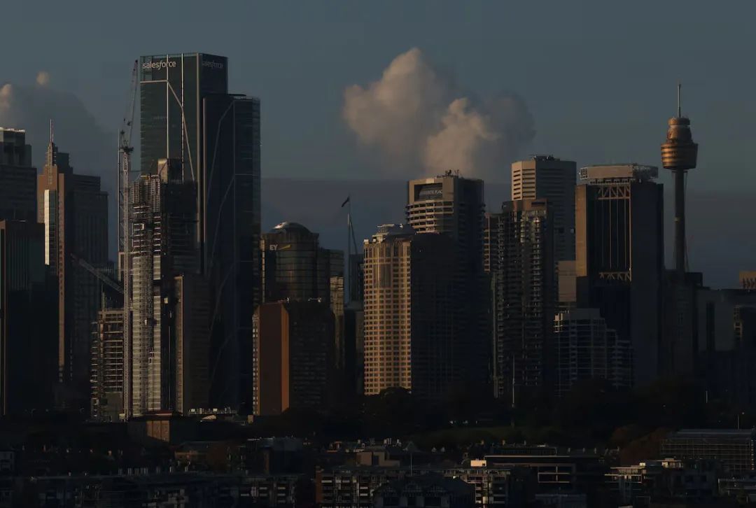 澳洲总理阿尔巴尼斯强硬捍卫民主，汇市却只看消费与失业