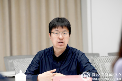 新浪党委副书记岳才勇一行来首经贸交流座谈