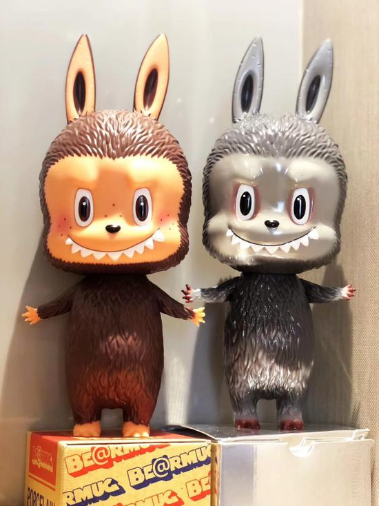 两只LABUBU涨到190万元！5年前“旧主”现身：当年10多万买，30万多万卖出，不后悔，但潮玩价暴涨会伤害粉丝