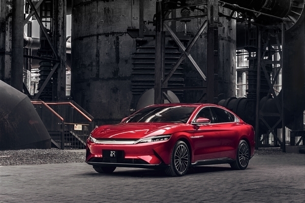 如何拆解比亚迪f油嘴？拆解过程中有哪些注意事项？