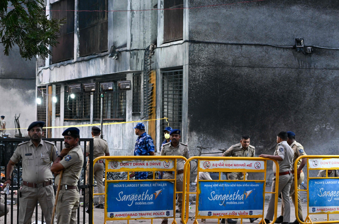 波音787客机首次失事,六年亏损近360亿美元