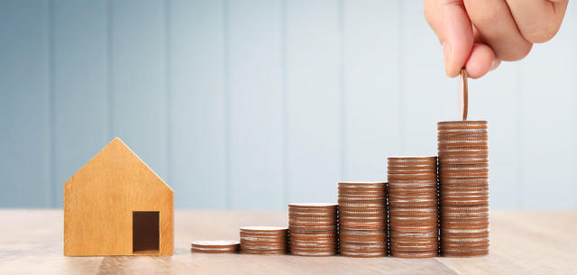 如何看待房地产企业？其业务模式和竞争力如何？