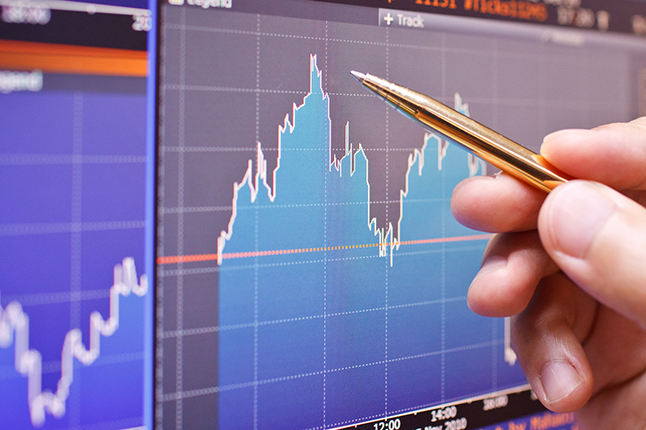 期权最低保障系数的定义是什么？它对期权交易有什么重要性？