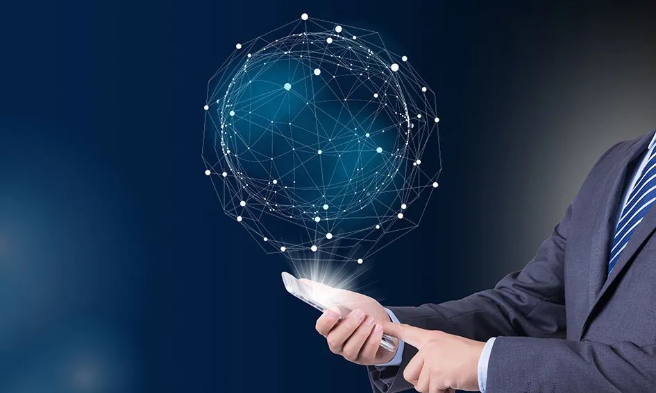 港股创新药“带飞”医药基金，涨幅TOP5多数重仓这3只股票