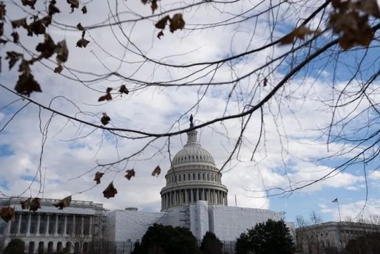 外盘头条:特朗普称“我们”完全掌握了伊朗的制空权 xAI据悉每月消耗10亿美元 摩根大通推出类稳定币代币