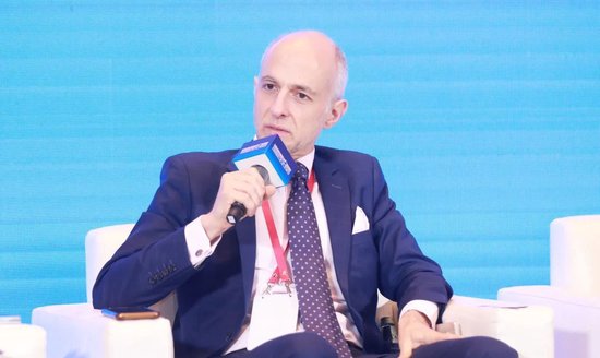 2025陆家嘴论坛“金融法治国际研讨会”举行 聚焦金融开放合作中的国际法治实践与展望