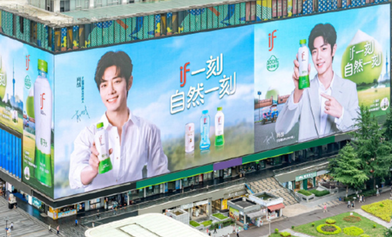 爱喝椰子水的中国人,“养肥”一个泰国富二代