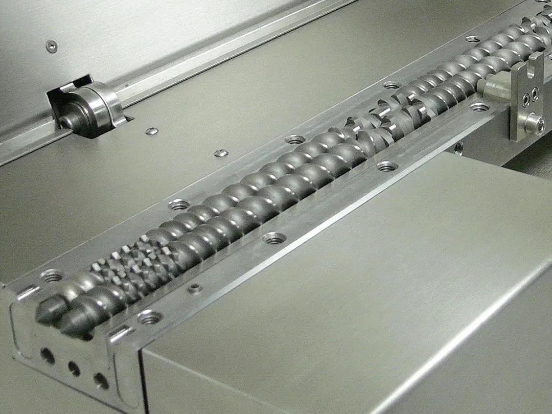 了解影响筒体、螺杆使用寿命的5大因素与其磨损原理，延长使用寿命