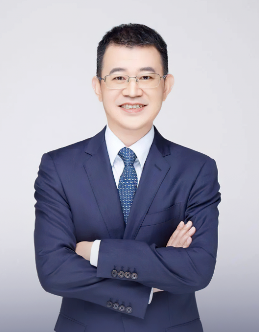 增聘副手=离任前兆？易方达元老基金经理冯波增聘三将，旗下基金近三年均跑输基准超35%