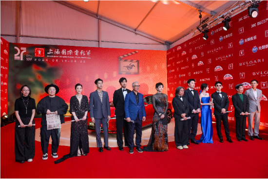 智己汽车护航上海国际电影节,中国智造辉映银幕之光