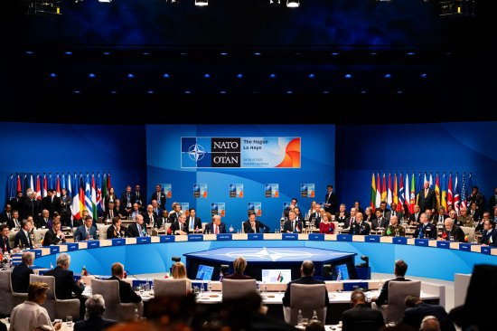 北约正式商定军费占GDP 5%的新目标 重申“坚不可摧的”集体防御承诺