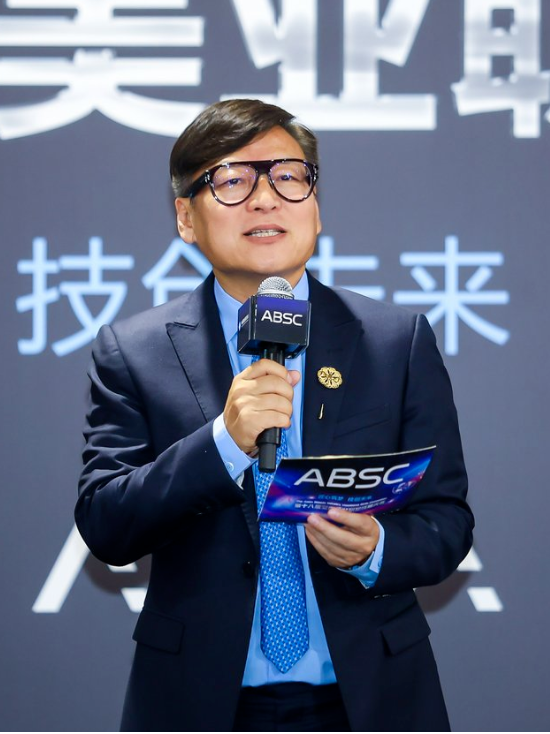 登顶亚洲！欧曼谛闪耀第十八届亚洲美业职业技能大赛，斩获14金22银