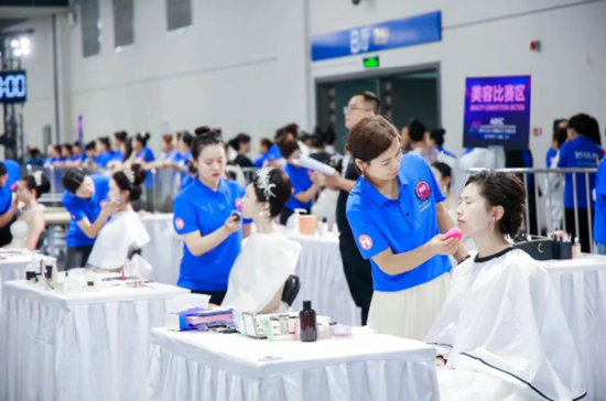 登顶亚洲！欧曼谛闪耀第十八届亚洲美业职业技能大赛，斩获14金22银