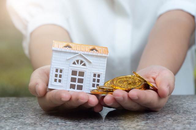 如何进行只有交强险的车辆理赔？理赔方式对事故处理有何影响？