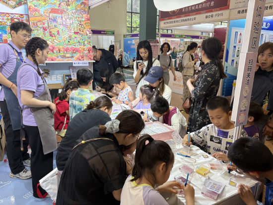 好博会|欢乐林钻石画邢昱磊:有必要为国内客户提供高质量产品