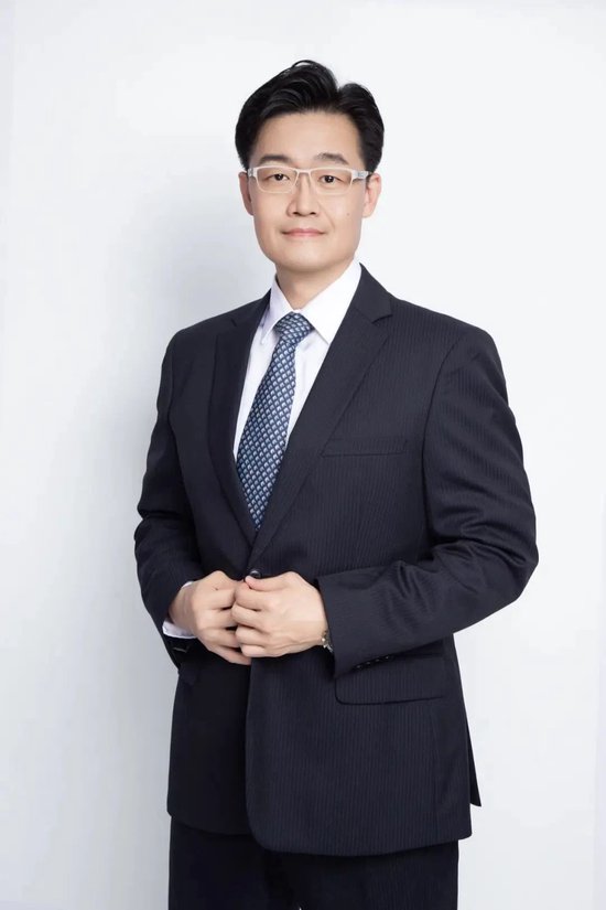 港股大涨!还能买吗?最新研判