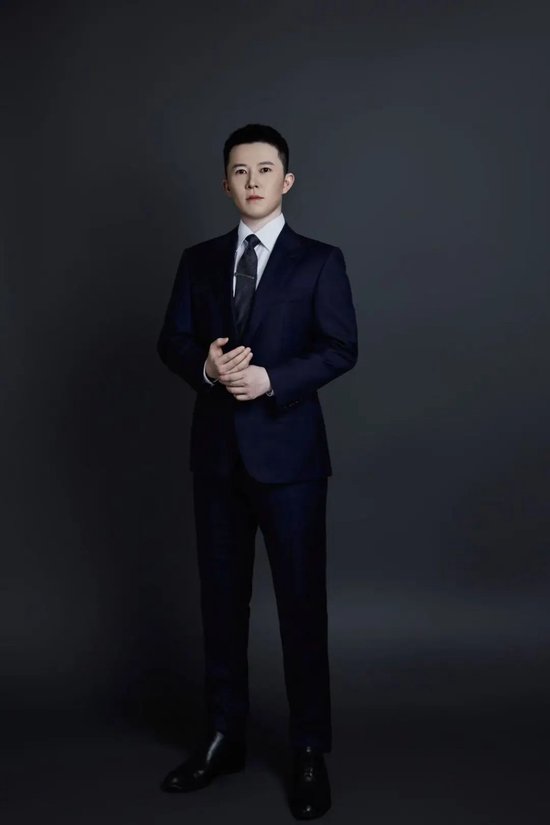 港股大涨!还能买吗?最新研判