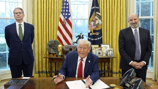 特朗普认为无需延长7月9日关税大限 美财长坦言或难完成全部谈判