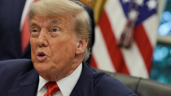 特朗普称曼达尼若当选纽约市长必须“做正确的事”——否则面临资金削减