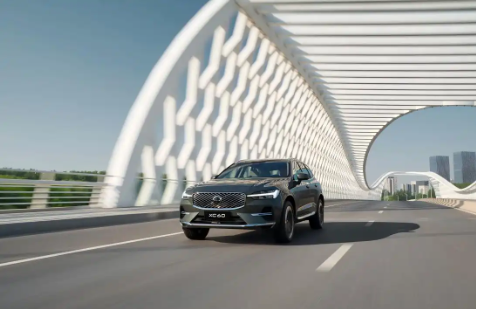 25.49万起！沃尔沃全新XC60以“安全小剧场”创新上市，定义家庭豪华SUV新标杆