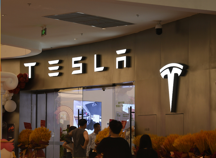 特斯拉“下乡”背后：朱晓彤推进销售体系下沉