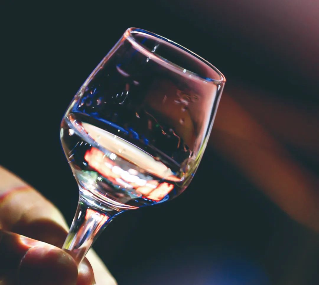 “低度酒”再次走高VS“酱酒热”继续退潮