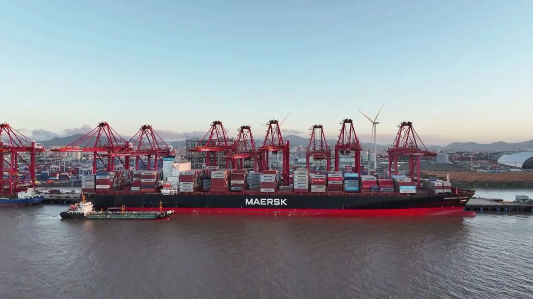 4219吨绿色燃料入海！宁波舟山港刷新单船生物燃料油加注纪录