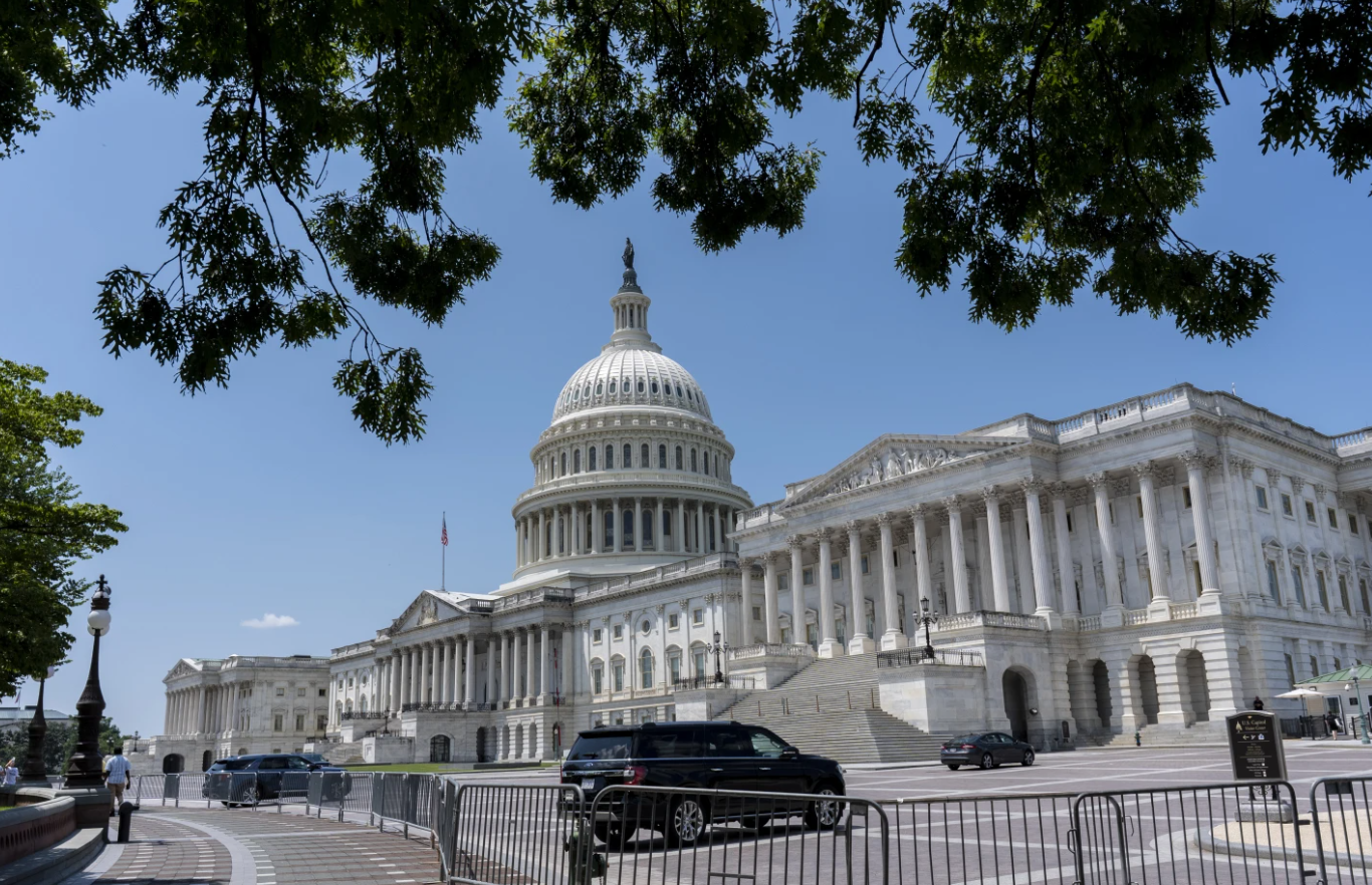 美众议院议长：将在7月4日最后期限前通过“大而美”法案