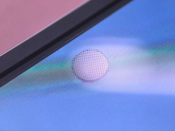 三星三折叠，苹果拼轻薄：2025 下半年旗舰机前瞻