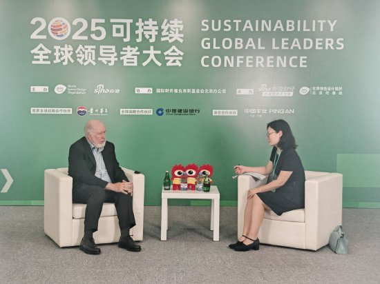 对话凯文·凯利：我不是研究中国的专家 但我是中国的支持者