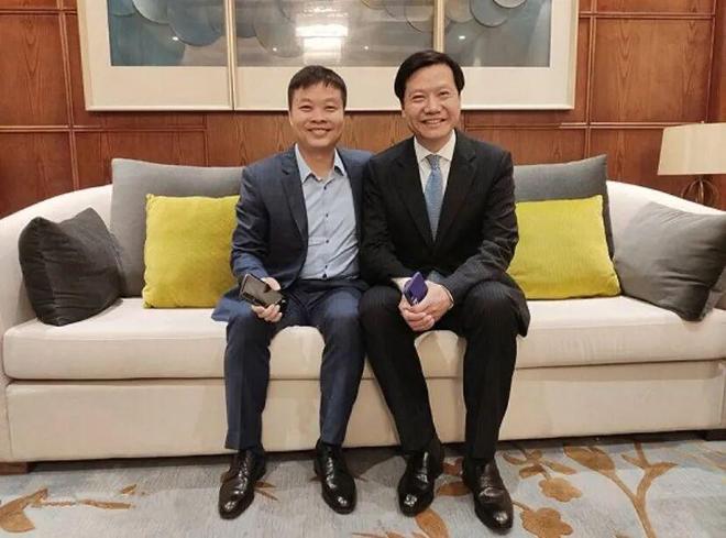 何小鹏谈与雷军竞争:若未来只剩5家车企,我更愿意是兄弟公司