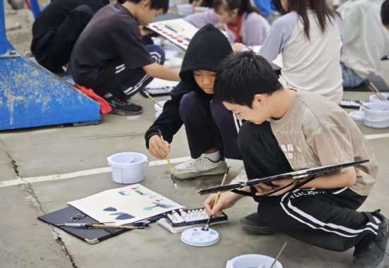 橙光相伴,与希望同行——平安基金开展2025年公益支教行动